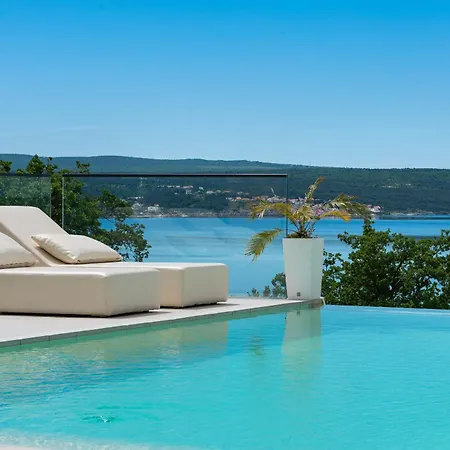 Hébergement de vacances My Dalmatia - Luxury Michelle With Private Infinity Pool, Sea View Jacuzzi, Sauna And Gym *