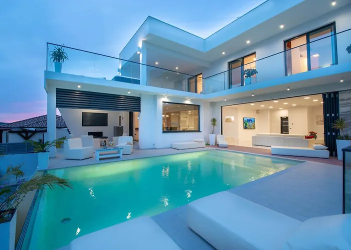 My Dalmatia - Luxury Michelle With Private Infinity Pool, Sea View Jacuzzi, Sauna And Gym ماسلينتسا