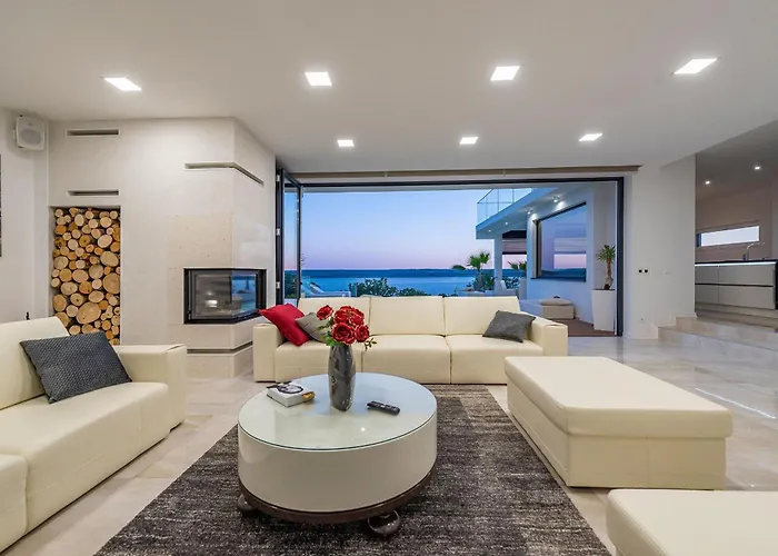 بيت للعطل My Dalmatia - Luxury Michelle With Private Infinity Pool, Sea View Jacuzzi, Sauna And Gym *