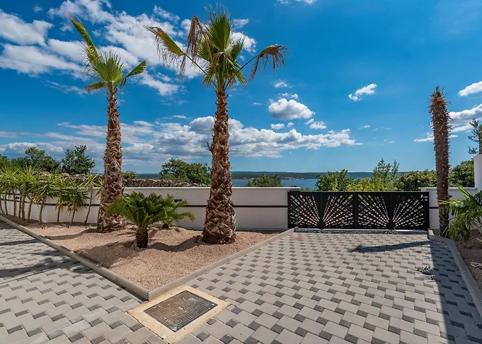 My Dalmatia - Luxury Michelle With Private Infinity Pool, Sea View Jacuzzi, Sauna And Gym بيت للعطل ماسلينتسا