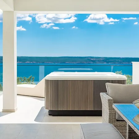 My Dalmatia - Luxury Michelle With Private Infinity Pool, Sea View Jacuzzi, Sauna And Gym Ferienhaus *