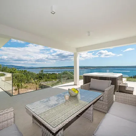 Ferienhaus My Dalmatia - Luxury Michelle With Private Infinity Pool, Sea View Jacuzzi, Sauna And Gym *